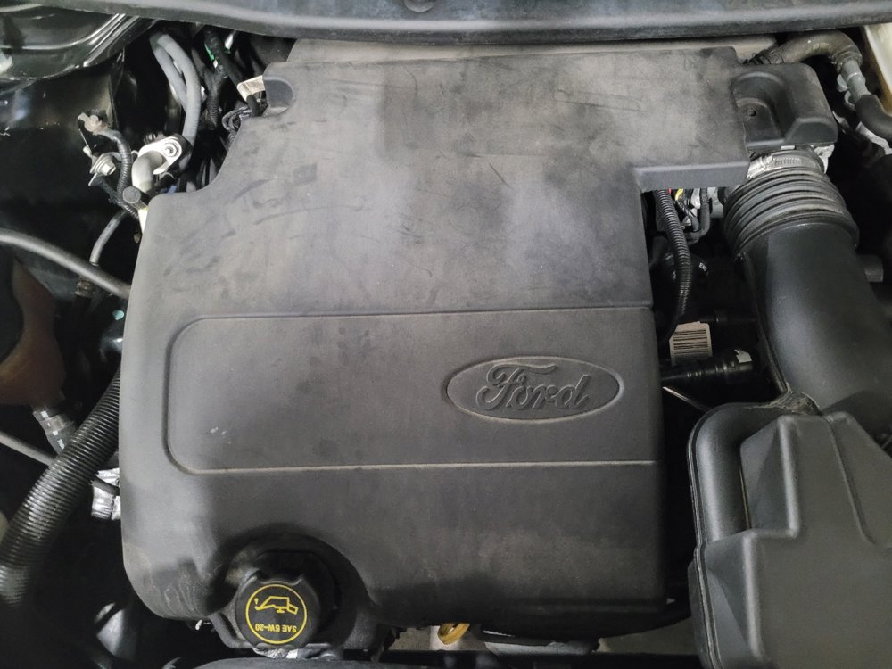 Used 2017 Ford Explorer XLT w/ Equipment Group 202A AWD/4WD image 30