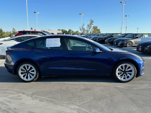 Used 2023 Tesla Model 3 Standard Range RWD image 9