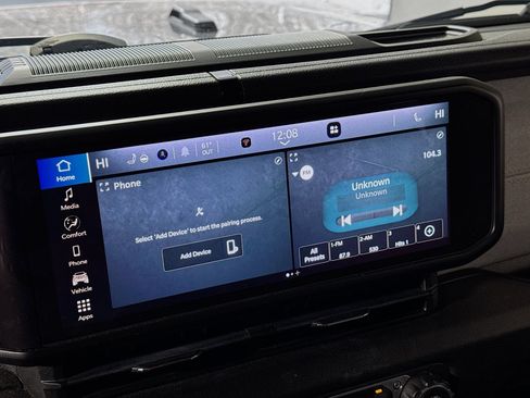 Used 2024 Jeep Wrangler Unlimited image 16