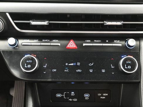 Certified 2024 Hyundai Sonata SEL FWD image 19