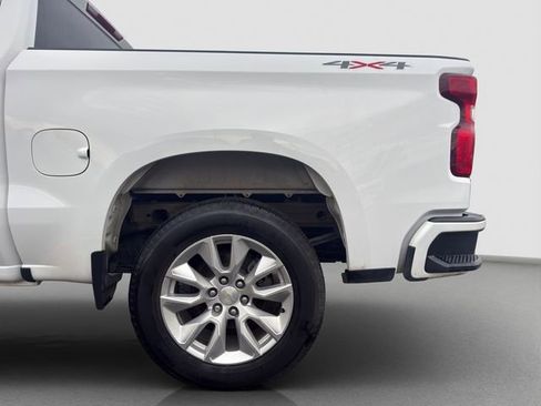Used 2022 Chevrolet Silverado 1500 Custom image 22