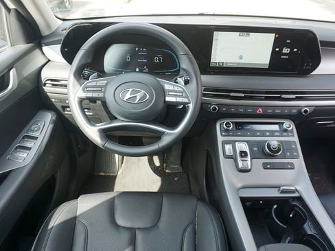 Used 2024 Hyundai Palisade SEL FWD image 6