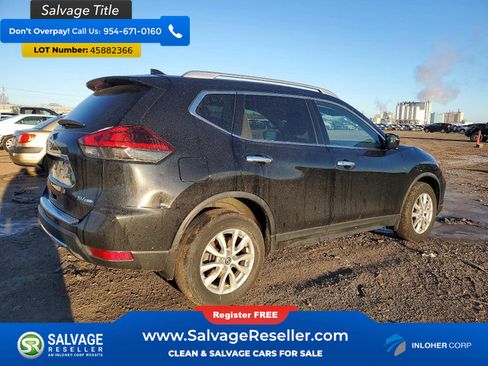 Used 2018 Nissan Rogue SV w/ Premium Package image 4