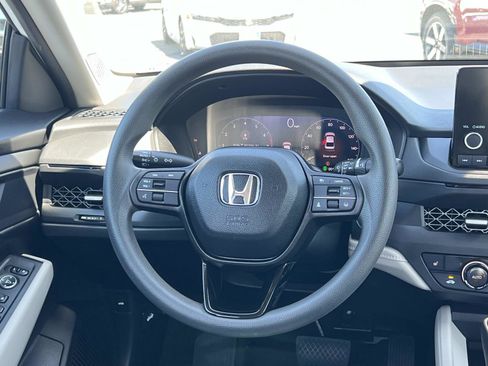 Certified 2025 Honda Accord SE image 8