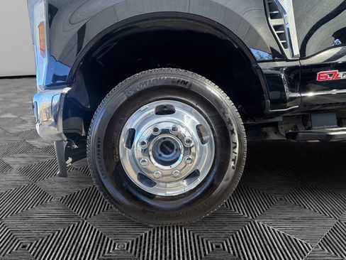 Used 2024 Ford F350 XLT w/ 360-Degree Camera Package image 9