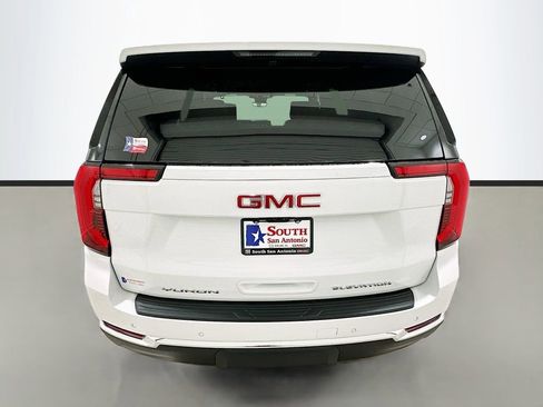 New 2026 GMC Yukon Elevation w/ Elevation Premium Package AWD/4WD image 6