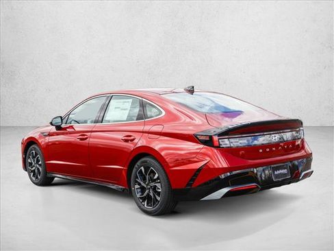 Certified 2025 Hyundai Sonata SEL image 7