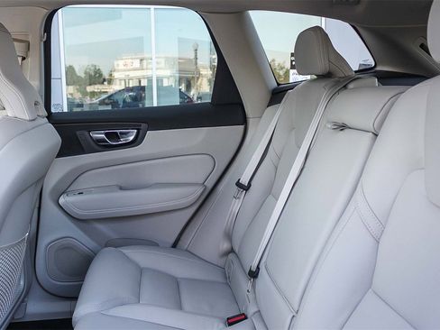 New 2026 Volvo XC60 B5 Ultra w/ Protection Package Premier image 21