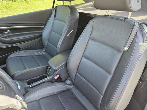 Used 2015 Volkswagen Eos Komfort image 15