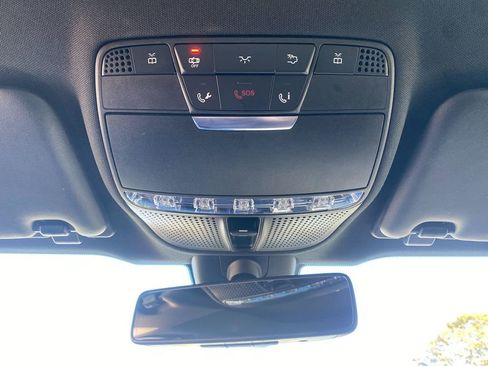 Used 2017 Mercedes-Benz E 300 4MATIC image 23