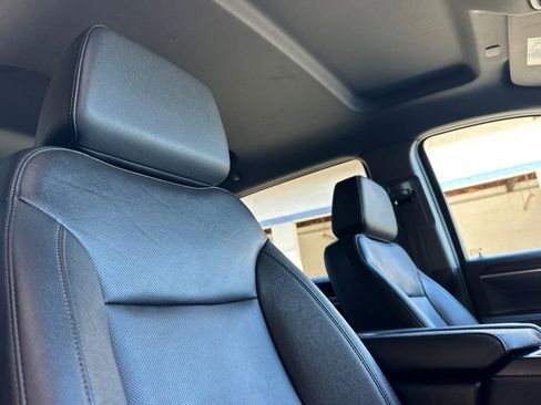 Certified 2025 GMC Sierra 1500 SLT image 20