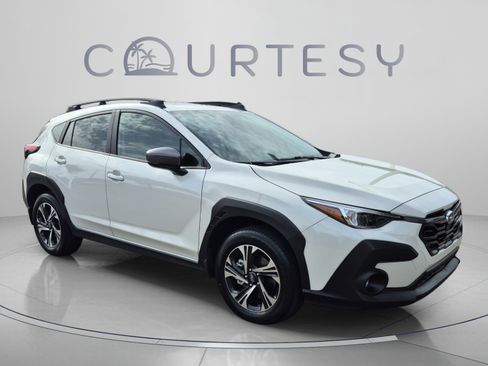 Used 2024 Subaru Crosstrek 2.0i Premium AWD/4WD image 7