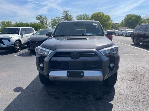 Used 2021 Toyota 4Runner TRD Off-Road Premium w/ Moonroof Package image 2