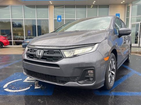 Used 2026 Honda Odyssey EX-L image 2