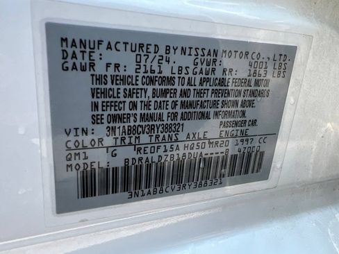 Used 2024 Nissan Sentra SV FWD image 29