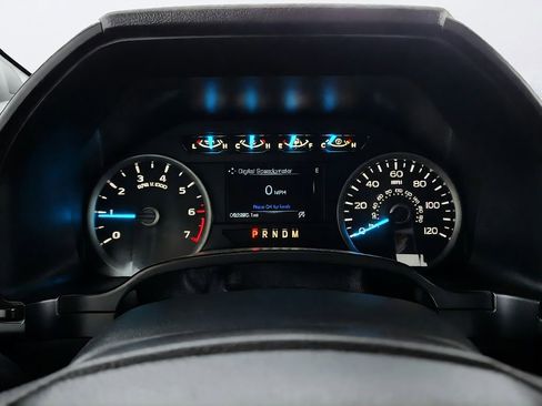 Used 2020 Ford F150 XLT w/ Equipment Group 302A Luxury AWD/4WD image 32