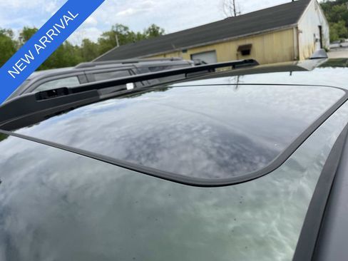 Used 2026 Subaru Outback Premium image 10