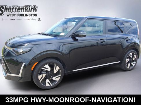 Used 2023 Kia Soul GT-Line FWD image 1
