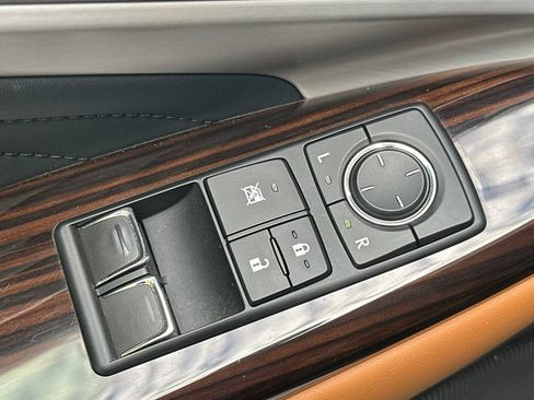 Used 2019 Lexus RC 300 w/ Premium Package RWD image 13