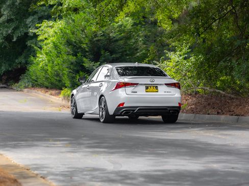 Used 2017 Lexus IS 200t F Sport w/ F Sport Package RWD image 45