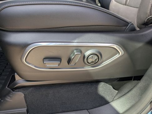 New 2026 Jeep Grand Wagoneer 4WD image 8