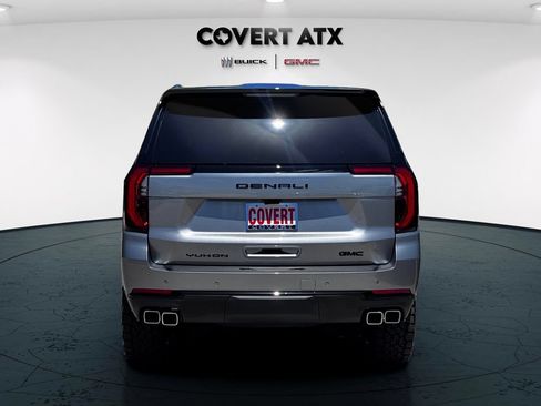 New 2026 GMC Yukon Denali w/ Denali Reserve Package AWD/4WD image 4