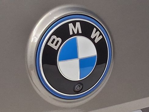 Certified 2025 BMW iX xDrive50 w/ Premium Package AWD/4WD image 27