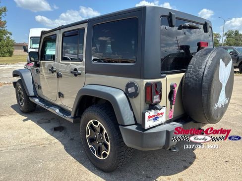 Used 2018 Jeep Wrangler Unlimited Sport S AWD/4WD image 12