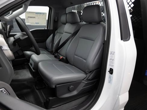 New 2025 Ford F450 XL w/ XL Chrome Package image 10