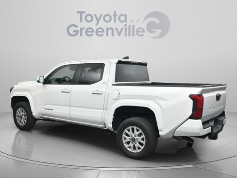 Certified 2024 Toyota Tacoma SR5 RWD image 7