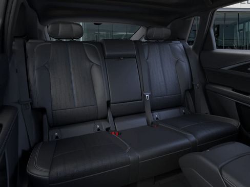 New 2024 Cadillac Lyriq Luxury w/ LPO, Floor Liner Package image 17