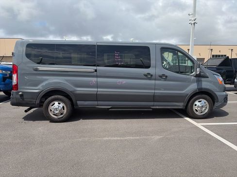 Used 2021 Ford Transit 350 XLT image 2