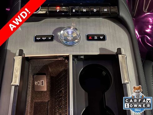 Certified 2025 Lincoln Navigator Reserve AWD/4WD image 12