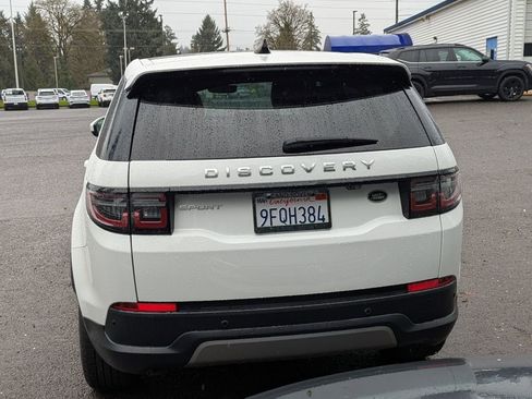 Used 2022 Land Rover Discovery Sport S image 4