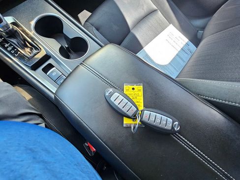 Used 2019 Nissan Altima 2.5 SV image 24