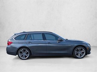 Used 2018 BMW 330i xDrive Wagon AWD/4WD video 4