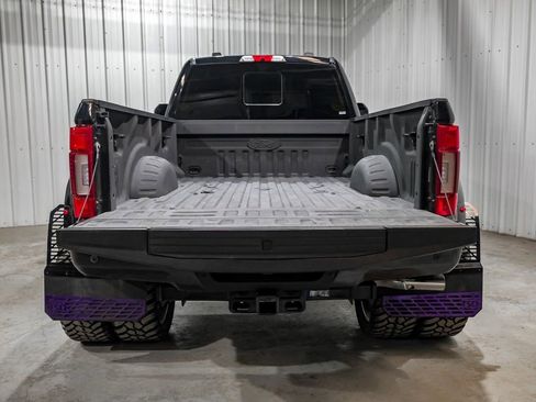 Used 2022 Ford F450 Platinum w/ FX4 Off-Road Package image 63