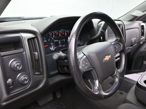 Used 2019 Chevrolet Silverado 1500 LT AWD/4WD image 15