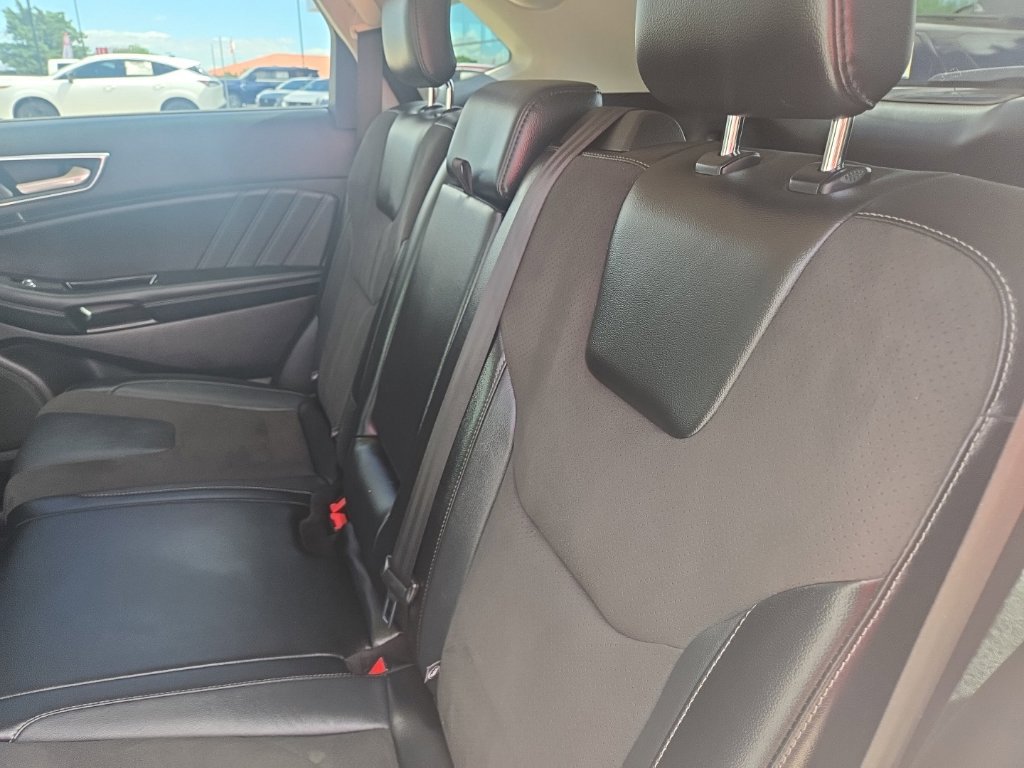 Used 2018 Ford Edge Sport w/ Equipment Group 401A AWD/4WD image 14