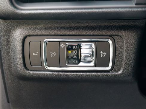 Used 2022 Lincoln Corsair AWD w/ Equipment Group 101A image 48