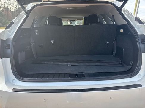 Used 2022 Lexus RX 350L FWD w/ Premium Package image 28