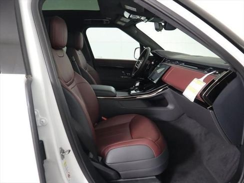 New 2025 Land Rover Range Rover Sport Autobiography image 22
