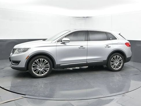 Used 2018 Lincoln MKX Reserve w/ Lincoln MKX Climate Package AWD/4WD image 8