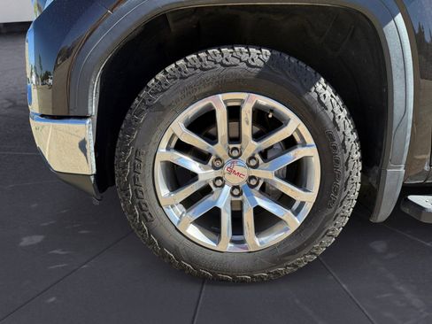 Used 2019 GMC Sierra 1500 SLT w/ SLT Premium Plus Package image 14