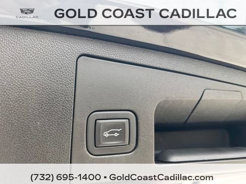 Certified 2024 Cadillac XT4 Luxury w/ Cold Weather Package FWD image 14