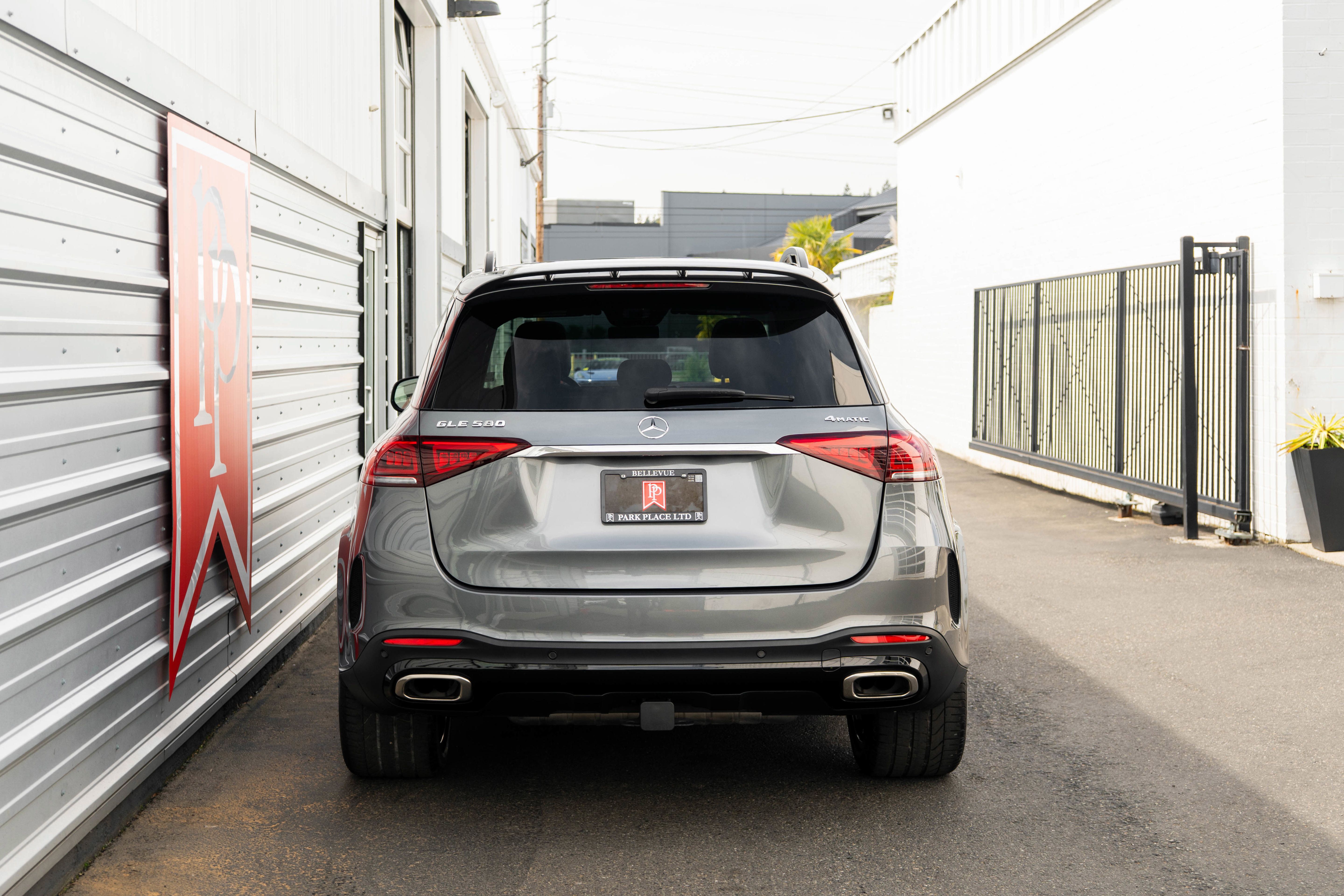 Used 2023 Mercedes-Benz GLE 580 4MATIC image 37