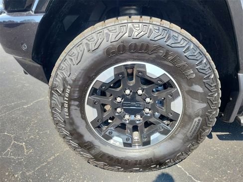 New 2025 GMC Hummer EV 3X w/ Extreme Off-Road Package image 7