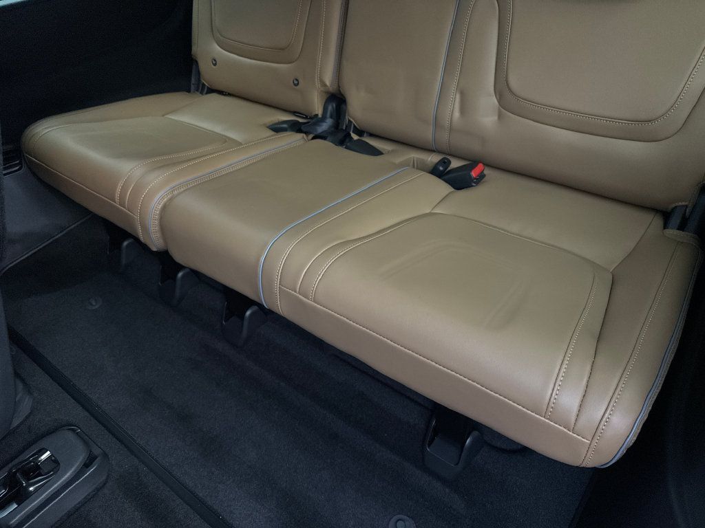 Used 2025 INFINITI QX80 Luxe AWD/4WD image 39