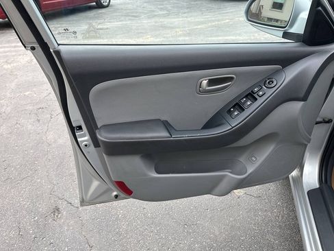 Used 2008 Hyundai Elantra GLS FWD image 15