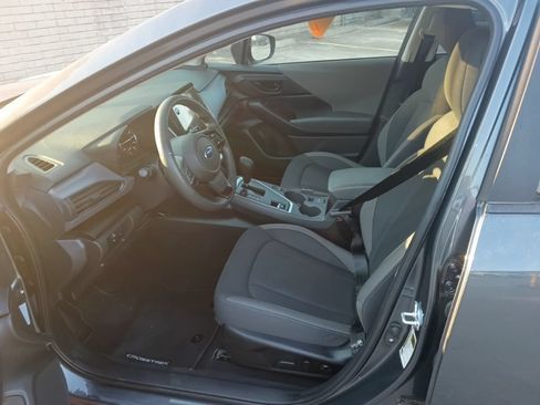Used 2025 Subaru Crosstrek 2.5i Premium AWD/4WD image 4